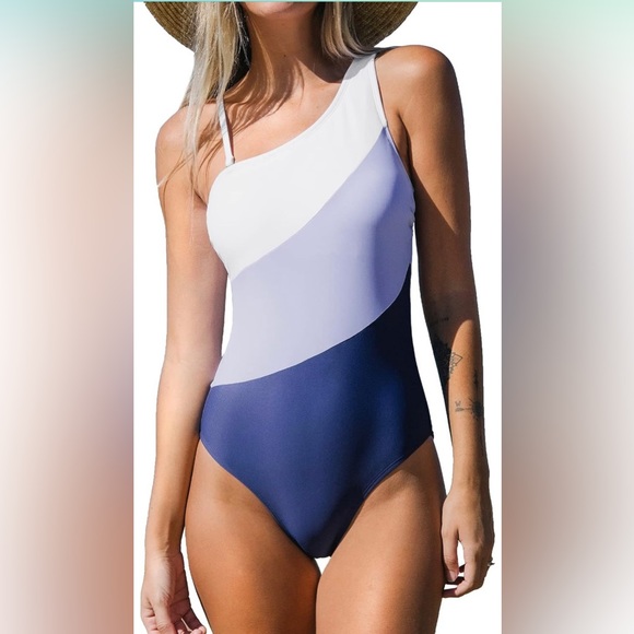 Cupshe Other - 🛍️NWT Cupshe Blue and White One Piece Swimwear with Color Block Design XL